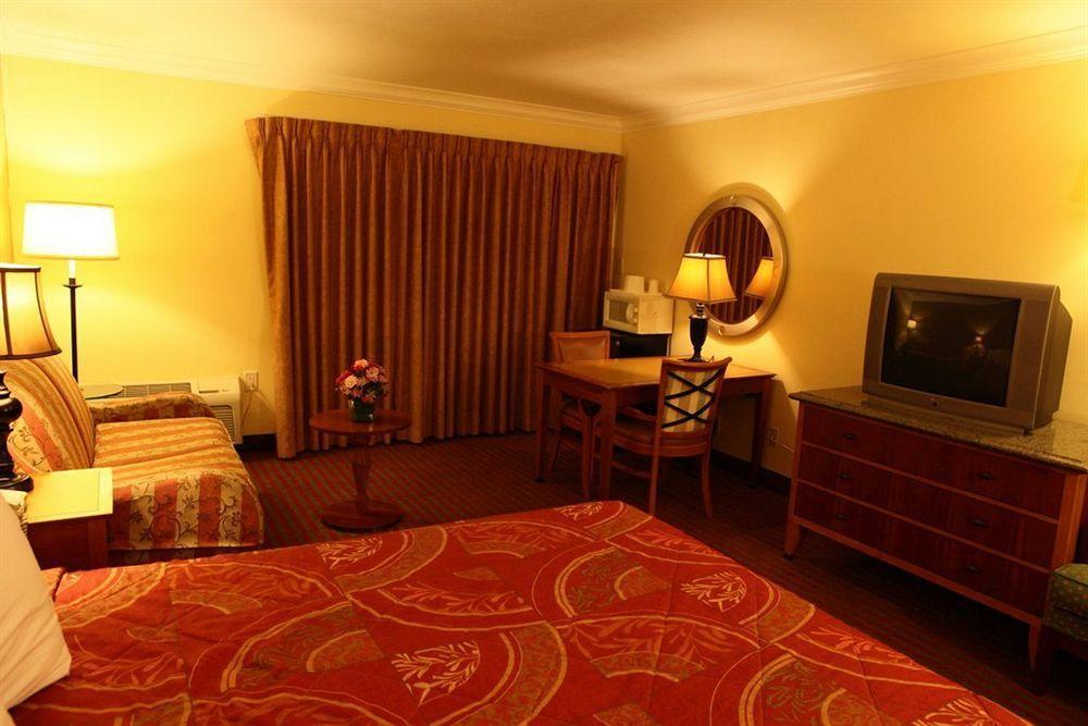 Aloha Inn Arroyo Grande Kültér fotó